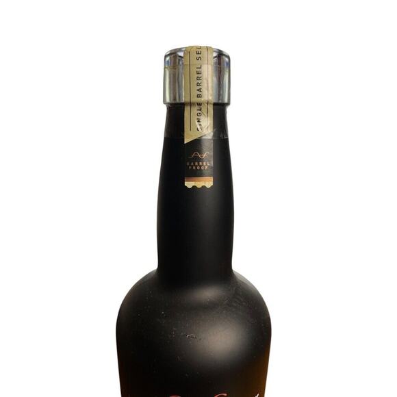 New Riff Single Barrell Empty Bottle Bourbon Whiskey 750ML Collector Man Cave - Picture 9 of 11